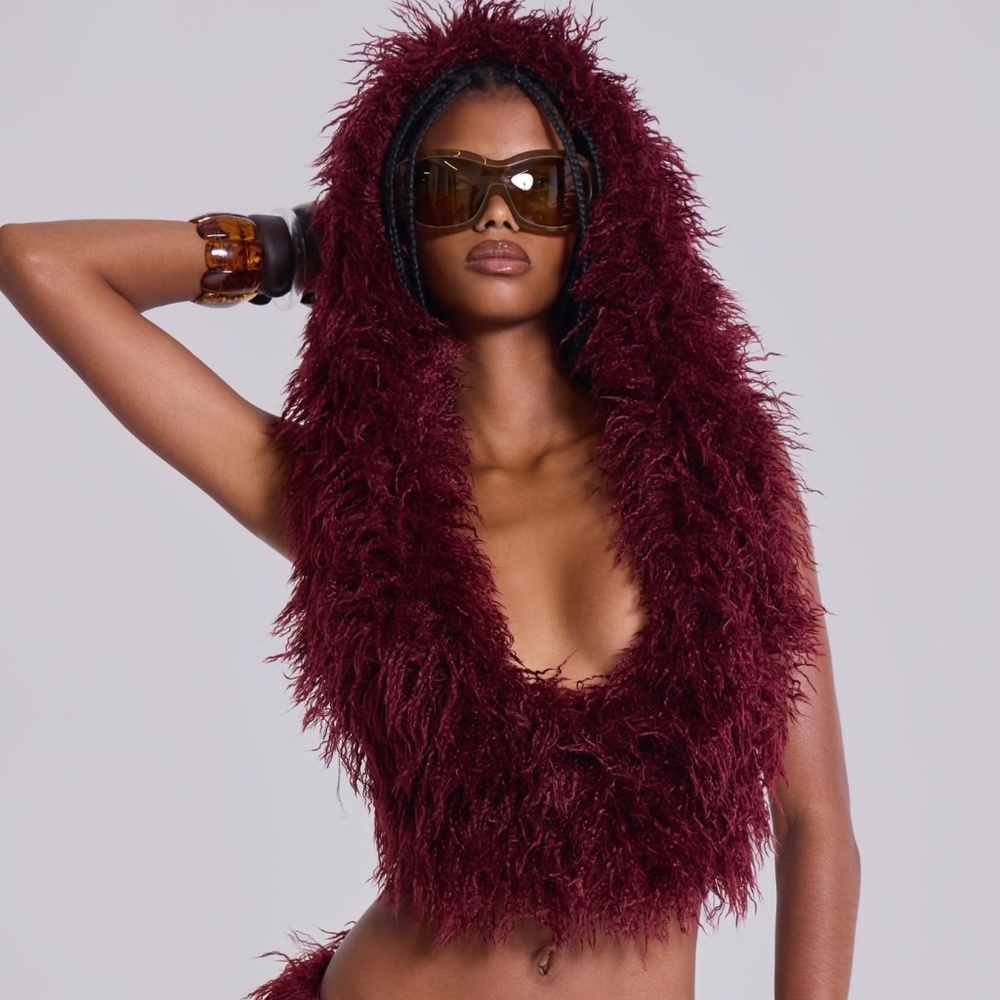 Haka Mongolian Faux Fur Backless Top (Burgundy)